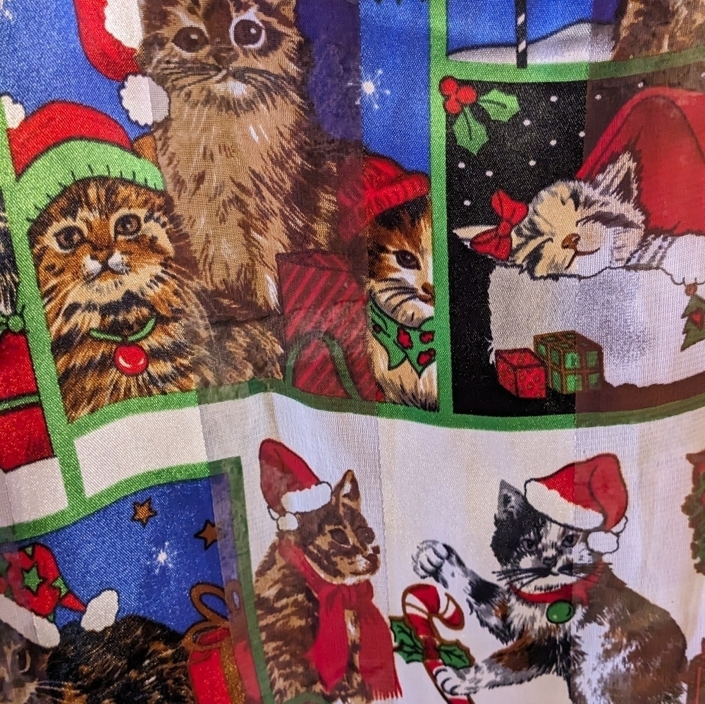 Christmas Cat‎ 13'x58" Holiday Scarf w/ Alternating Sheer Panels